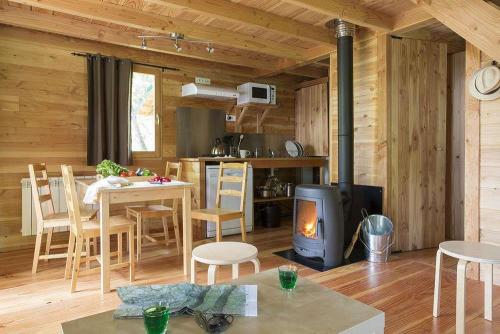 Village Huttopia Senonches - Wood Cabin - Photo 6