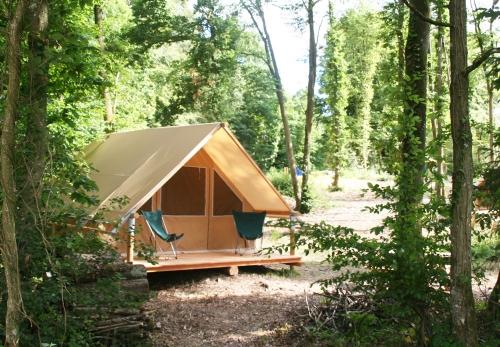 Village Huttopia Senonches - Canadian tent - Photo 1