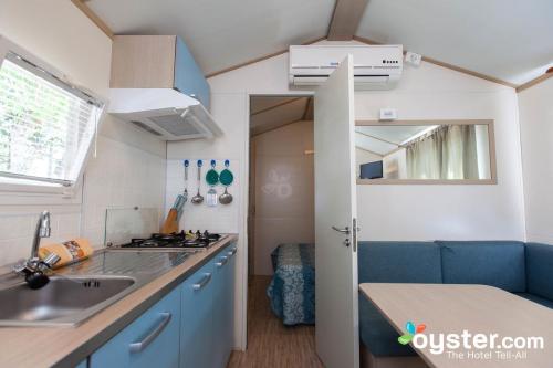 Eurcamping Roseto - Mobilhome Traminer 2 bedrooms + TV + A/C - Photo 3