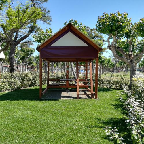 Eurcamping Roseto - Mini Lodge Lagrein Plus, private garden - Photo 8
