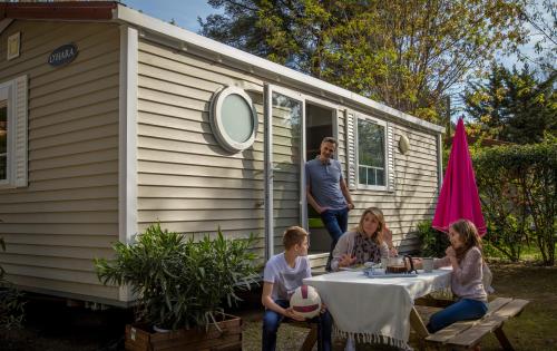 Camping MARINA PLAGE - Mobil-home O'Phéa M6 (sleeps 4 to 6 people) - Photo 1