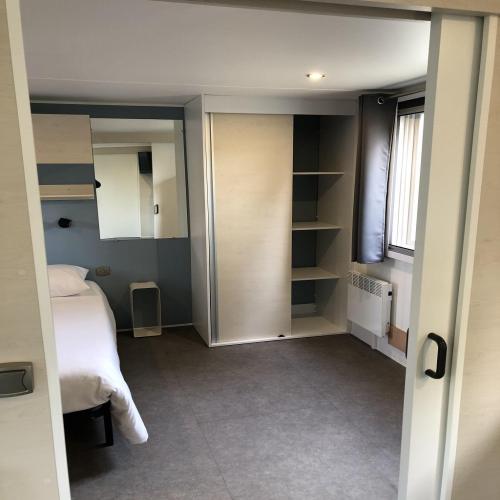 Camping MARINA PLAGE - Mobil-home IRM Life P1 (sleeps 4 people) - Photo 2