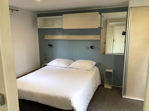 Camping MARINA PLAGE - Mobil-home IRM Life P1 (sleeps 4 people) - Photo 6