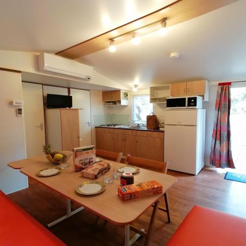 Camping du Domaine de Massereau - Mobile home Rencontre - 3 bedrooms - Photo 8