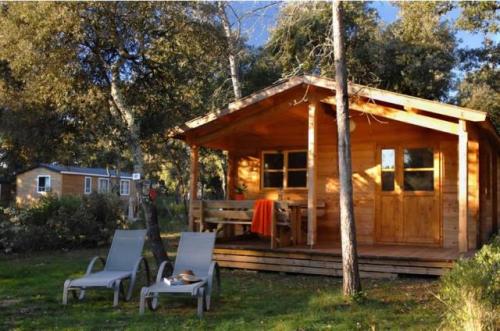 Camping du Domaine de Massereau - Wooden cabin - 2 bedrooms - Photo 1
