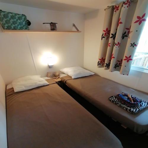 Camping du Domaine de Massereau - Mobile home Héritage - 3 bedrooms - Photo 8