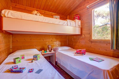 Camping Sandaya Cypsela Resort - Bungalow FINLANDIA 2 bedrooms*** - Photo 5