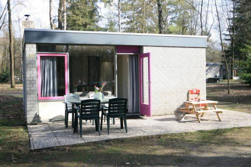 RCN Vakantiepark de Jagerstee - Bungalow 'de Eekhoorn' - Photo 1