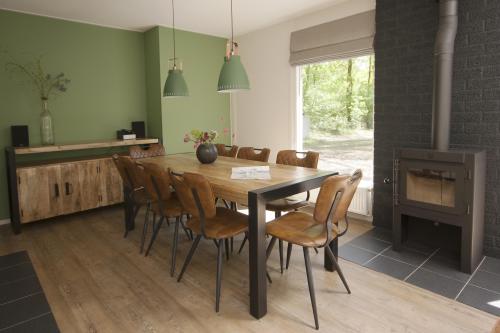 RCN Vakantiepark de Noordster - Bungalow Mercurius - Photo 3