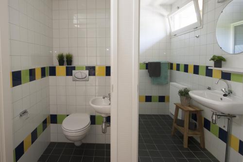RCN Vakantiepark de Noordster - Bungalow Mercurius - Photo 6