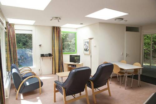 RCN Vakantiepark de Noordster - Bungalow Sirius - Photo 2