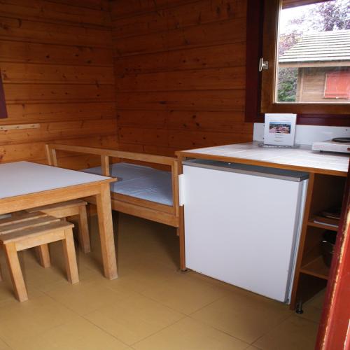 Camping de Saulieu - Mini-Chalet Anaïs without toilet blocks - Photo 2