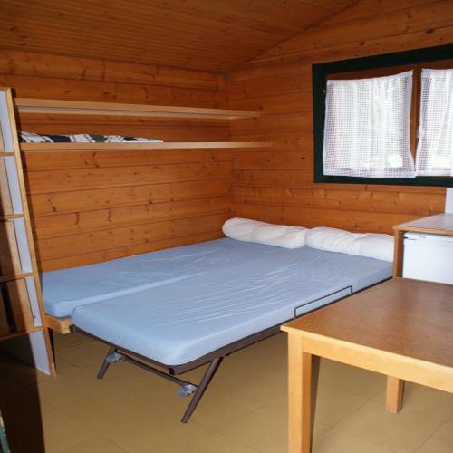 Camping de Saulieu - Mini-chalet Isabelle without toilet blocks - Photo 3