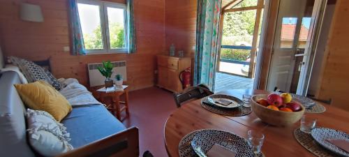Camping de Saulieu - Chalet Confort - Photo 4