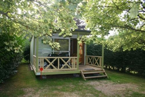Camping Reine Mathilde - CHALET ILO - 2 Bedrooms 28m² - Photo 1