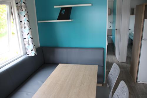 Camping du Viaduc - Mobile-home - Lodge Bleu du Lac - Photo 3
