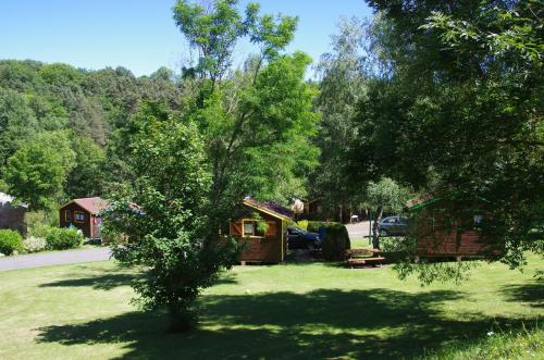 Flower Camping La Rochelambert - Cabanon ECO Jaune 12m² 1 bedroom + Terrace 3m² - without toilet block - Photo 5