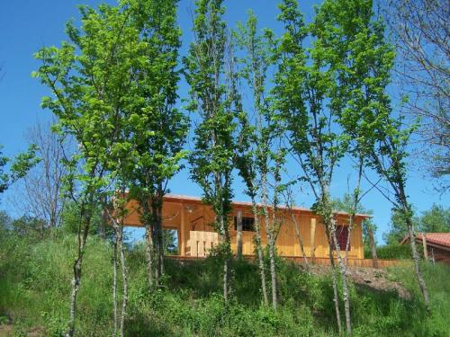 Flower Camping La Rochelambert - Wooden hut Trappeur Premium 17 m² - 1 bedroom - terrace 30m² - with bathroom - Photo 3