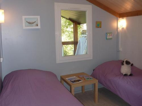 Flower Camping La Rochelambert - Chalet Jade Confort+ 30m² 2 bedrooms + sheltered terrace 15m² - Photo 4