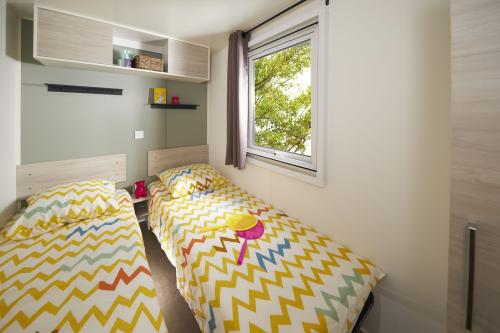 Camping La Chatonnière - Mobile-home 3 bedrooms 33m² - sheltered terrace - Photo 8