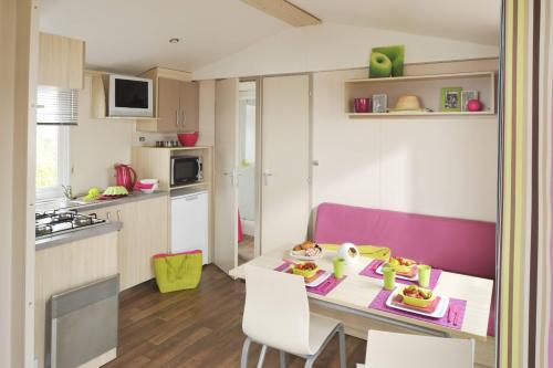 Camping Le Marqueval - Mobile home Loggia 25m² + terrace - 2 Bedrooms - Photo 6