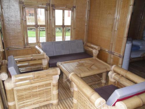 Camping Le Marqueval - La Cabane en Bambou - Photo 3