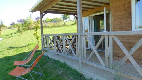 Camping Bleu Soleil - Chalet Charmille with TV and heating - 2 bedrooms - Photo 3