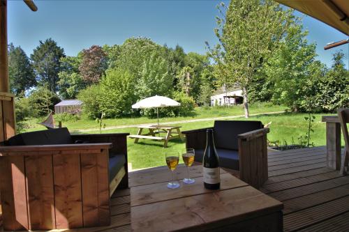 Les Castels Le Brévedent - Canvas cottage Woody Luxury (with bathroom) - Photo 2