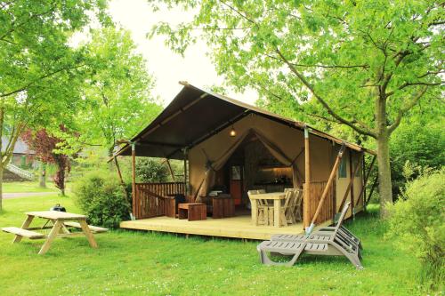 Les Castels Le Brévedent - Canvas Cottage Woody Confort - Photo 1