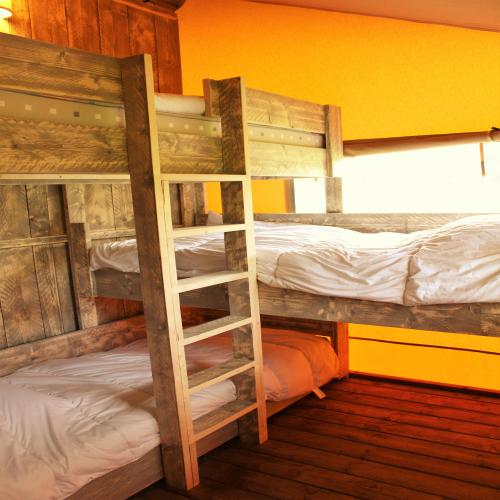 Les Castels Le Brévedent - Canvas Cottage Woody Confort - Photo 8