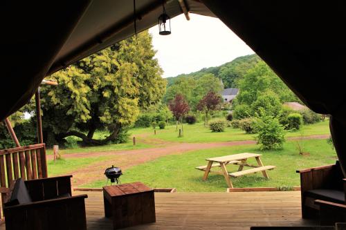 Les Castels Le Brévedent - Canvas Cottage Woody Confort - Photo 3