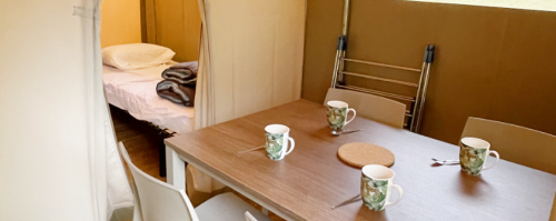 Camping Les Madières - Lodge tent 4 people / 2 bedrooms with covered terrace. - Photo 4