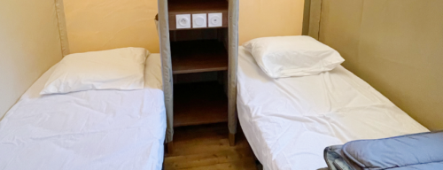 Camping Les Madières - Lodge tent 4 people / 2 bedrooms with covered terrace. - Photo 7