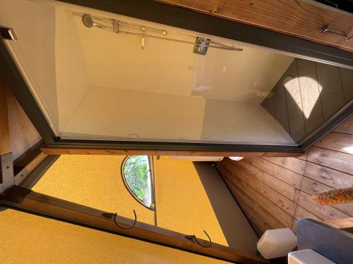 Camping Les Madières - TIPI Tent 4 persons / 2 bedrooms with bathroom and toilet - Photo 3