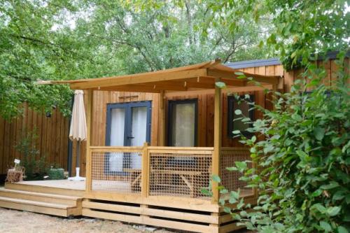 Camping Seasonova Vesoul - COTTAGE PRESTIGE 3 BEDROOMS - Photo 1