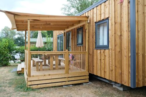 Camping Seasonova Vesoul - COTTAGE PRESTIGE 3 BEDROOMS - Photo 3