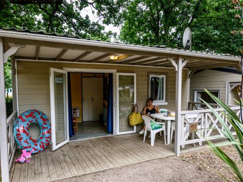 Sea Green - Camping Le Paradis - Chalet Low Cost 2 bedrooms - Photo 1