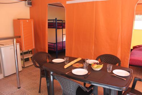 Flower Camping du Port Caroline - Canvas bungalow ECO 25m² (without toilet blocks) - Photo 3