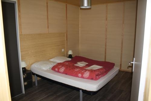Flower Camping du Port Caroline - Chalet Wheelchair friendly CONFORT + 2 bedrooms 35m² - Photo 2