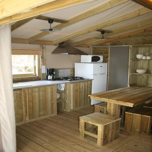 Flower Camping du Port Caroline - Lodge Cosyflower PREMIUM 38 m² (2 bedrooms) - Photo 3