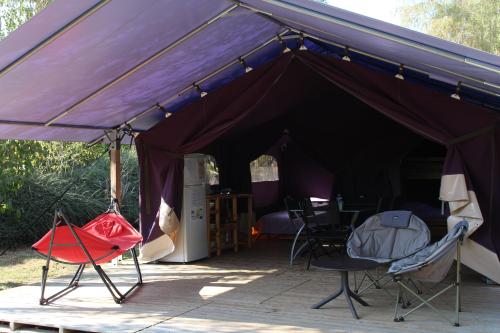 Camping Le Paluet - Lodge Confort Éva - 37 m² (without toilet block) - Photo 3