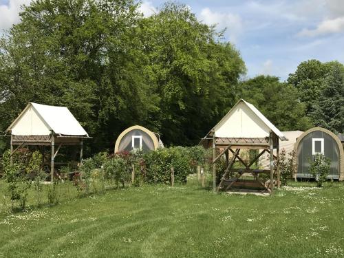 Château des Tilleuls - Tent Bivouac (on mezzanine with picnic table and electricity) - Photo 1