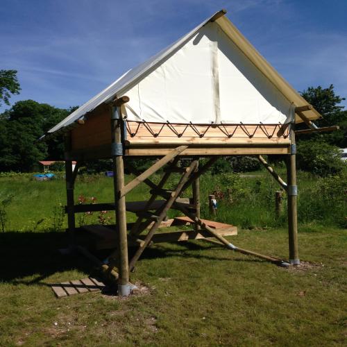 Château des Tilleuls - Tent Bivouac (on mezzanine with picnic table and electricity) - Photo 3