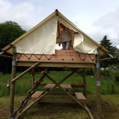 Château des Tilleuls - Tent Bivouac (on mezzanine with picnic table and electricity) - Photo 4