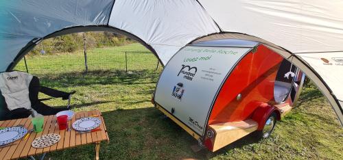 Camping Belle Roche - CARAVANE VINTAGE MYDROP SUR PLACE - Photo 10
