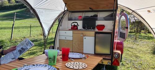 Camping Belle Roche - CARAVANE VINTAGE MYDROP SUR PLACE - Photo 4
