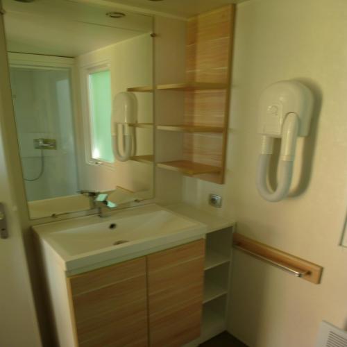 Camping la Roseraie d'Omaha - Mobilhome Cocoon 1 bedroom - Photo 5
