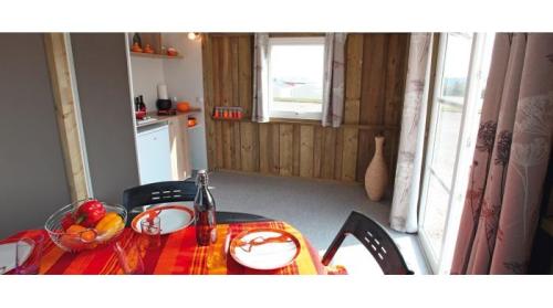 Camping la Roseraie d'Omaha - Tithome Aventure 2 bedrooms without toilet blocks - Photo 2