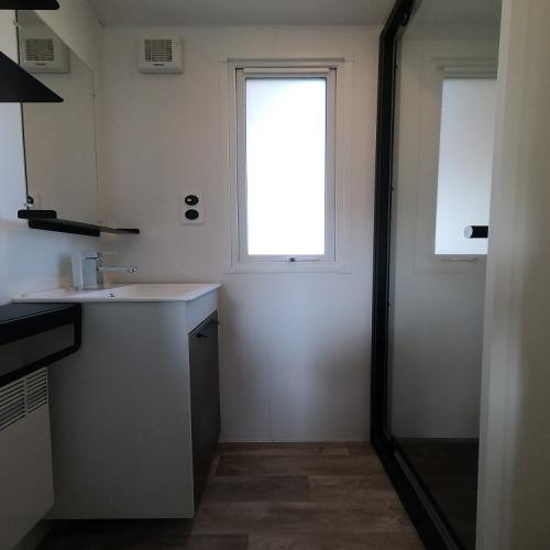 Camping la Roseraie d'Omaha - Mobilhome Tribu 4 bedrooms - Photo 4