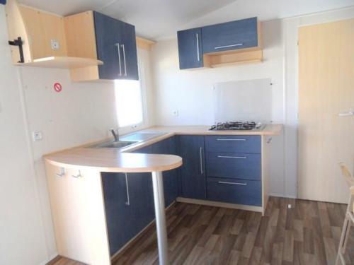 Camping La Berge Fleurie - Mobilhome 1 bedroom (air-conditioning, tv) - Photo 4